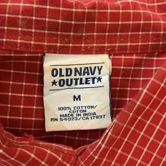 Old Navy Shirt EUC - Picture 3 of 4